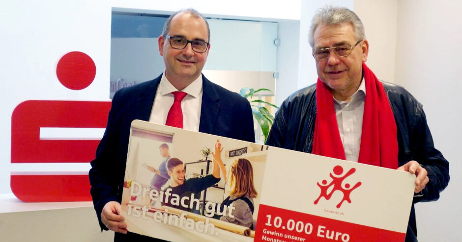 Sparkassenkunde gewinnt 10.000 Euro – Dreifach gut: das Los-Sparen der Sparkassen