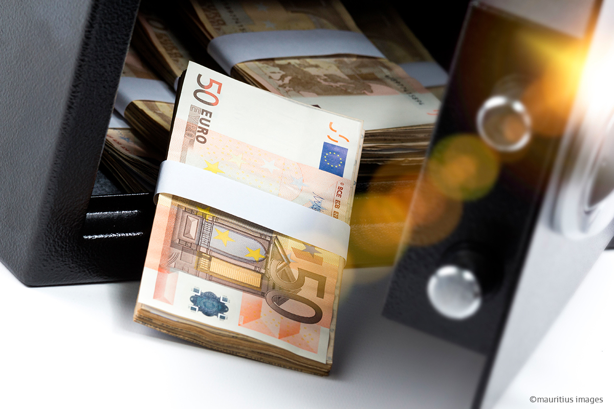 Bargeld im Tresor: als Privatperson versichert bis 65.000 €