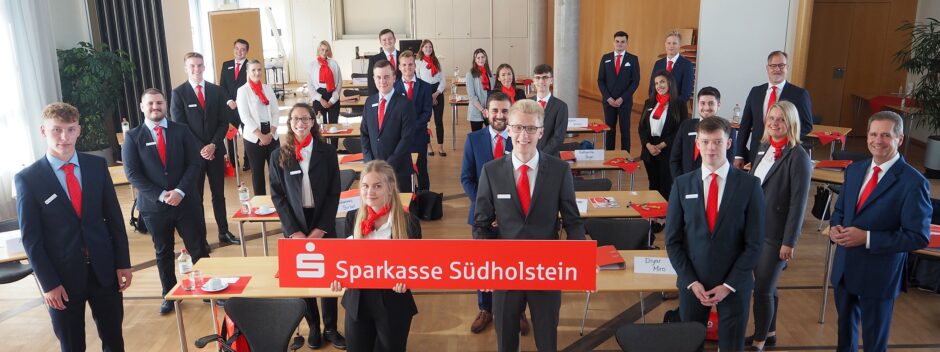 Sparkasse Südholstein begrüßt 22 neue Auszubildende – Bewerbungsphase für 2021 läuft bereits