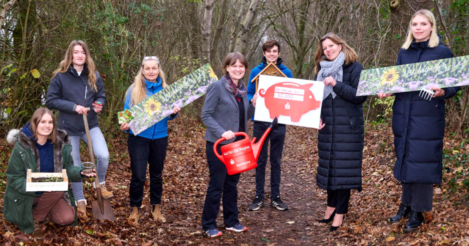 Weltspartags-Aktion „Kinder stark für die Natur“ – Sparkassen verdoppeln Spendensumme für das Projekt „Blühstreifen macht Schule“