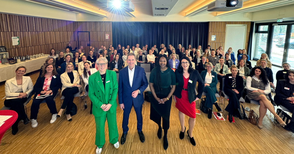 Starke Impulse für Frauen in der Arbeitswelt – Sparkasse Südholstein empfängt Sozialministerin Aminata Touré beim Netzwerktreffen