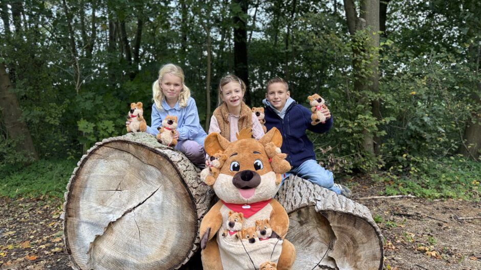 Am 30. Oktober ist wieder Weltspartag bei der Sparkasse Südholstein – Charity-Aktion: Für jede Einzahlung geht 1 Euro an den Kinderschutzbund